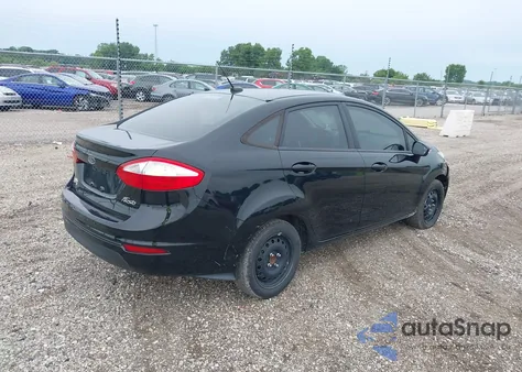 2016 Ford Fiesta S z USA, uszkodzony, nr VIN 3FADP4AJ7GM114165